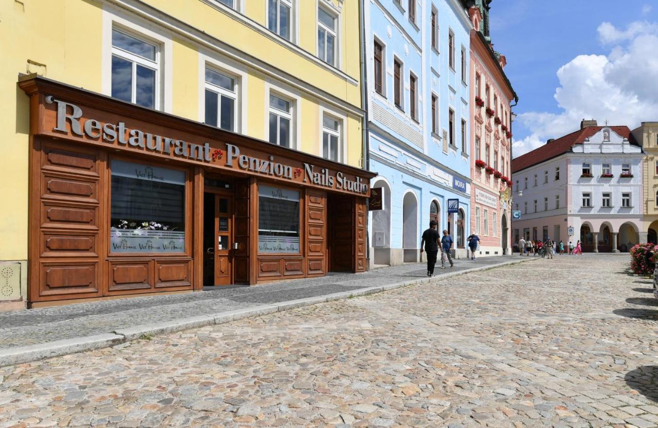 Apartmany Na Namesti 85 Jindřichův Hradec Exterior foto